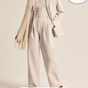 Abercrombie Sloane Tailored Pant - Light Taupe